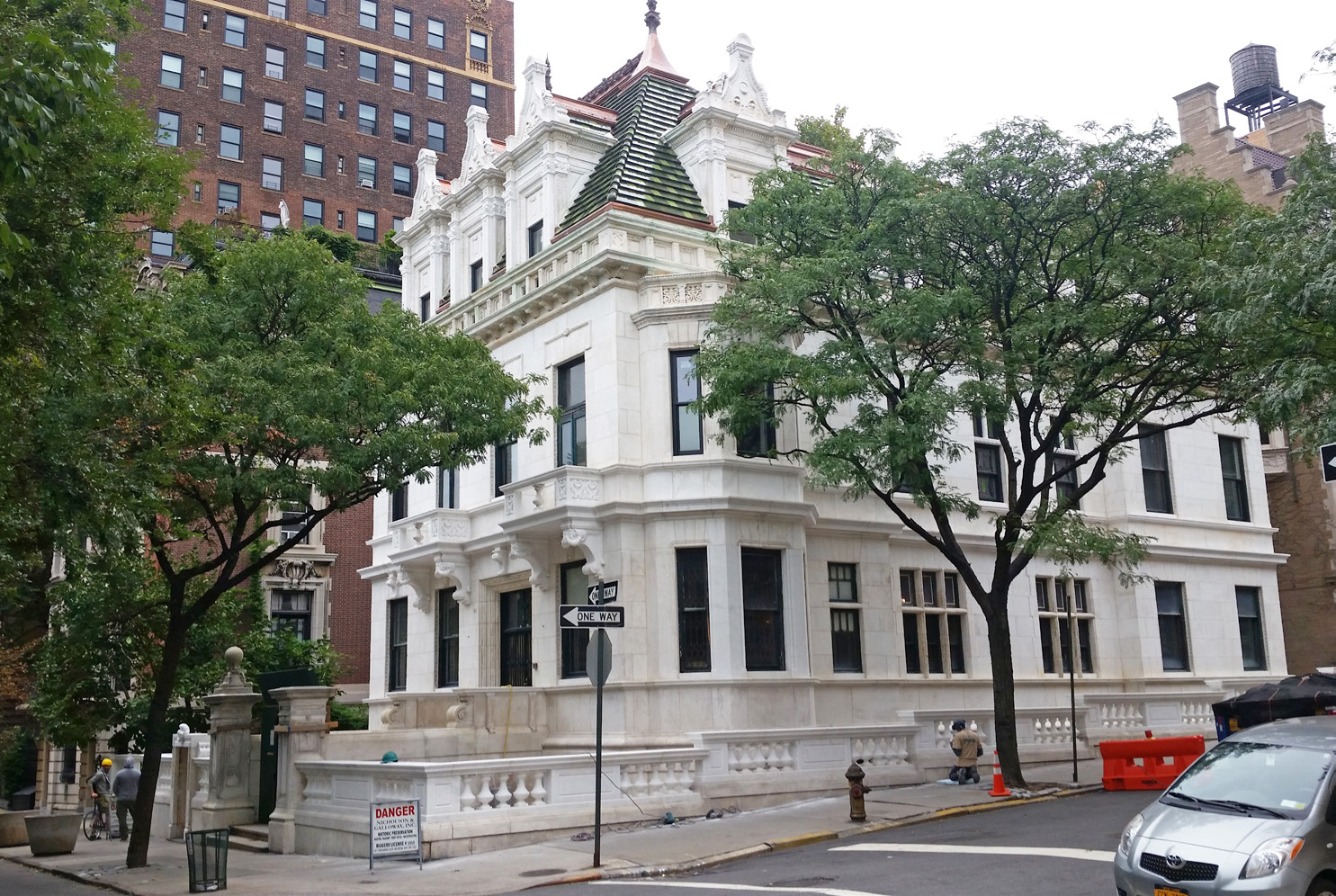 351 Riverside Drive Nicholson and Galloway